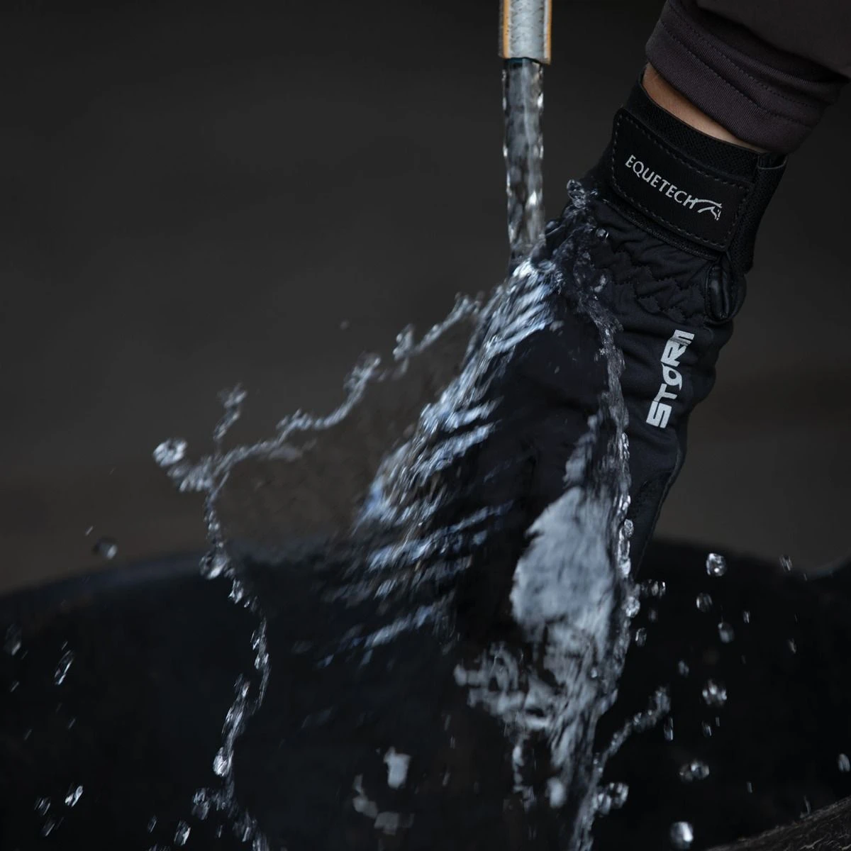 Equetech Childrens Storm Waterproof Riding Gloves 8 Equetech Childrens Storm Waterproof Riding Gloves - Image 6