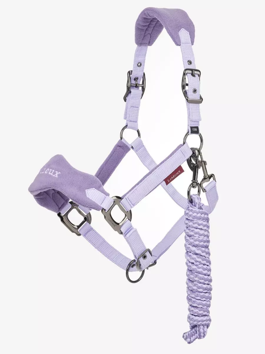 LeMieux Vogue Fleece Headcollar & Leadrope 11 LeMieux Vogue Fleece Headcollar & Leadrope - Image 9