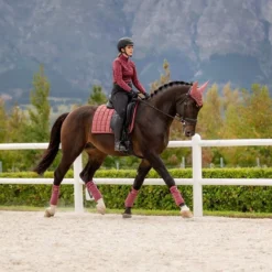 LeMieux Loire Classic Dressage Square -Finest Equestrian Supplies it03280 lifestyle loireclassicdressagesquare orchid 10 3 jpg