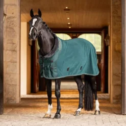 LeMieux Fleece Rug 34 LeMieux Fleece Rug -Finest Equestrian Supplies it03578 lifestyle luxefleecerug spruce 1 1 2 jpg
