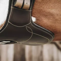 Kentucky Horsewear Kentucky Short Stud Girth - Brown 27 Kentucky Horsewear Kentucky Short Stud Girth - Brown -Finest Equestrian Supplies short stud girth 1 1 png