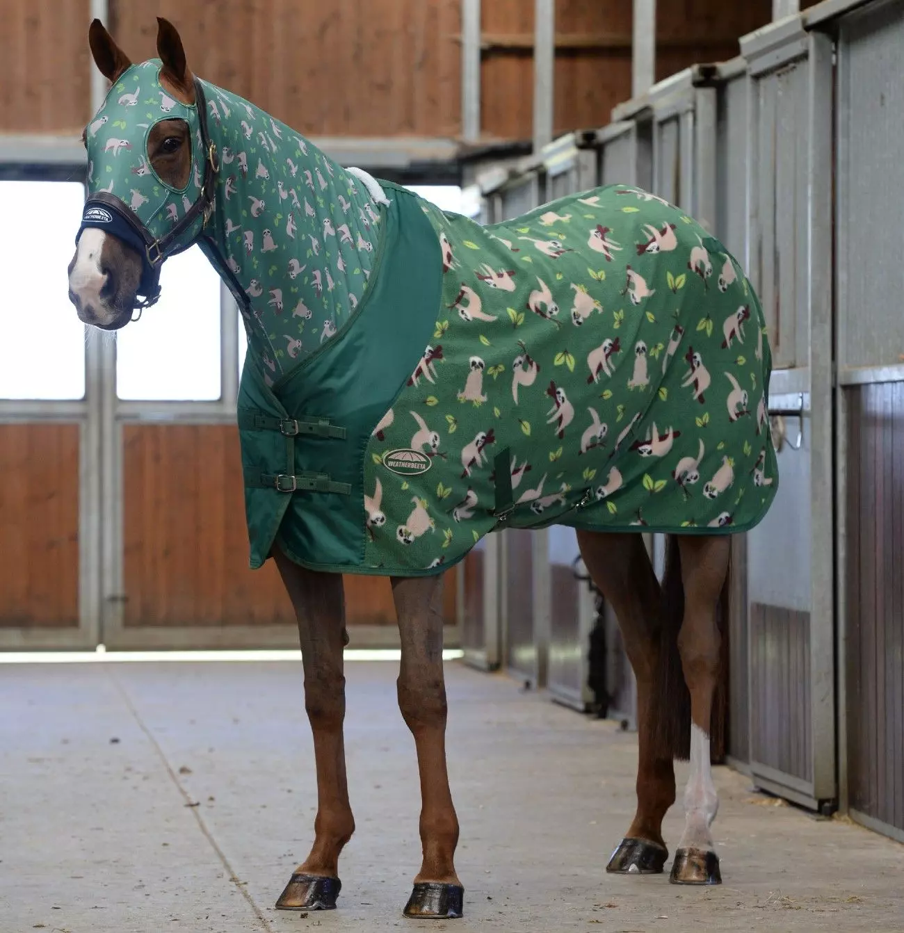 WeatherBeeta Fleece Cooler Standard Neck 3 WeatherBeeta Fleece Cooler Standard Neck