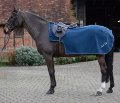 Mark Todd Fleece Exercise Sheet Navy/White 7 Mark Todd Fleece Exercise Sheet Navy/White -Finest Equestrian Supplies tod603512 1 1 jpg